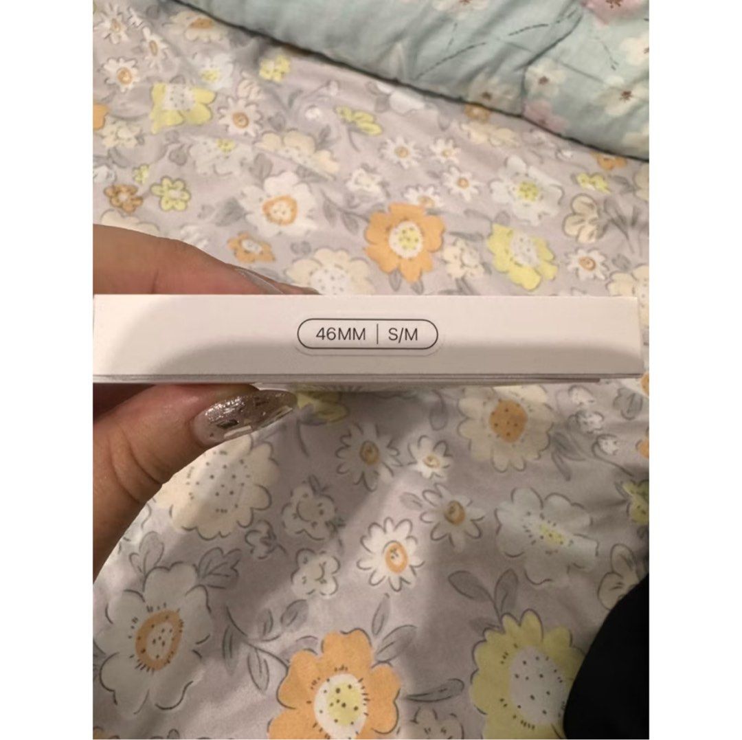 由 ting880128 (刊登 ID 1383747373，圖片 3) 提交，位於 新北市 (New Taipei) 的 原廠Apple watch46mm錶帶（S/M) (類別：其他)，說明：全新無拆封使用過 顏色：黑 尺寸：46mm 🉑/超/商/運/💰/38元 ⚠️售出一律不做退換貨⚠️。