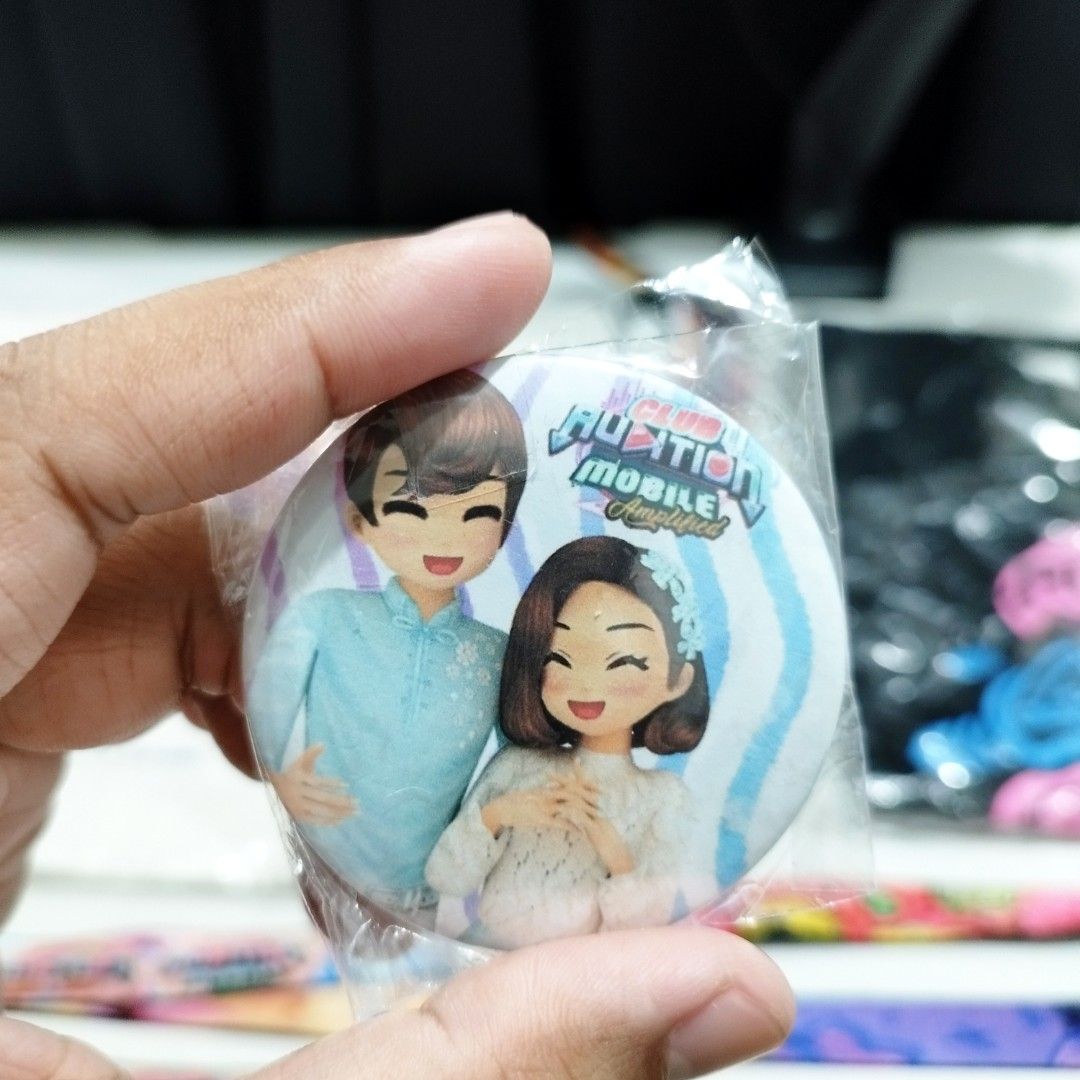 Audition PC & Mobile Game Official Merchandise (Category: Other Merchandise) located in Marikina City. Submitted by unfadingph (Listing ID 1383674870, Image 3). Description: Selling this Audition PC & Mobile Game Merchandise I get prizes from an event at the Playpark Booth. Merch lists: - Tote Bag - 15" x 14"(HxW) - Tshirt - 28" x 21.5" (HxW) - 2 Pin & 2 Landyard (mobile game) - 1 PVC Card & Lanyard(PC game) Sold as a Set, all are official merch 
