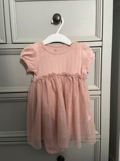 (Category: ) located in . Submitted by cleanmywardrobe24 (Listing ID 1383747538, Image 1). Description: .
