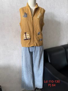 (Kategori: ) berada di . Dikirim oleh atha_preloved (ID iklan 1383828320, Gambar 1). Deskripsi: .
