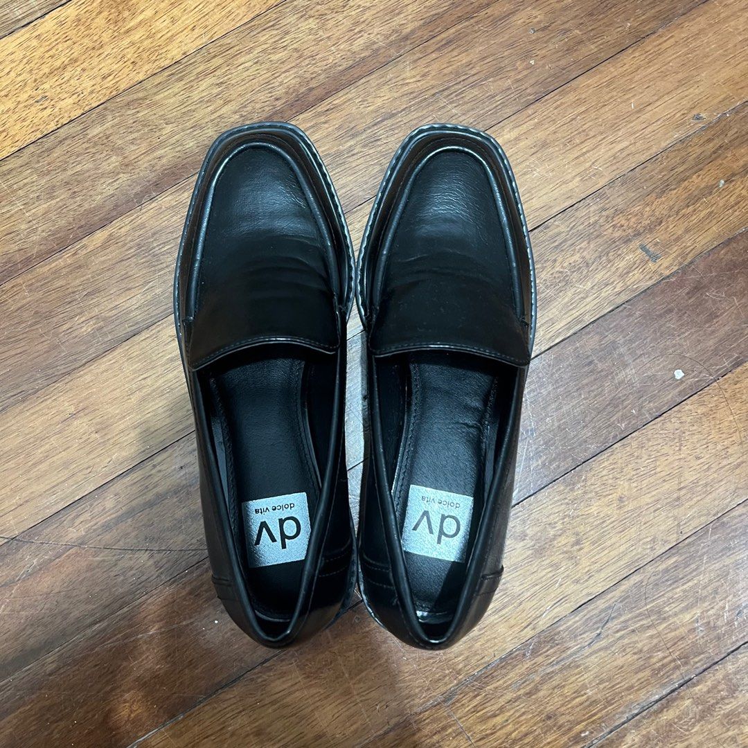 Black Loafers (Category: Loafers) located in Mandaluyong City. Submitted by mtotc (Listing ID 1383783657, Image 2). Description: Dolce Vita Loafers - Square toe - US 6 women’s - In mint condition, only used once - Bought this in the Dolce Vita store in NYC last September 2024 .