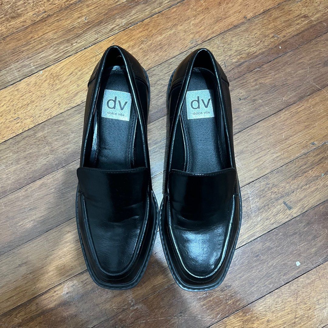 Black Loafers (Category: Loafers) located in Mandaluyong City. Submitted by mtotc (Listing ID 1383783657, Image 3). Description: Dolce Vita Loafers - Square toe - US 6 women’s - In mint condition, only used once - Bought this in the Dolce Vita store in NYC last September 2024 .