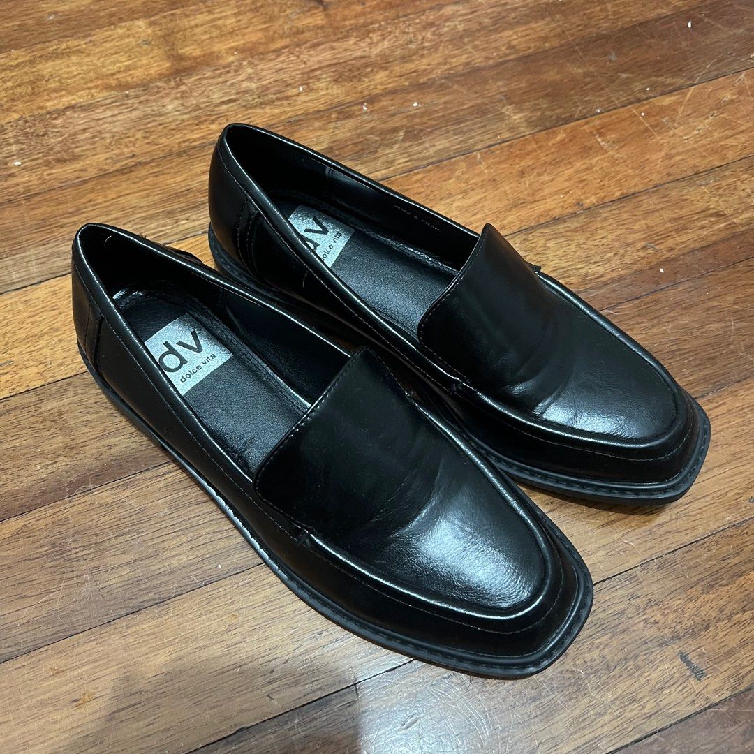 Black Loafers (Category: Loafers) located in Mandaluyong City. Submitted by mtotc (Listing ID 1383783657, Image 1). Description: Dolce Vita Loafers - Square toe - US 6 women’s - In mint condition, only used once - Bought this in the Dolce Vita store in NYC last September 2024 .