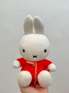 (Kategori: ) berada di . Dikirim oleh itsmyprelovedstuff (ID iklan 1383769948, Gambar 1). Deskripsi: .