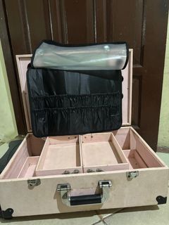 (Kategori: ) berada di . Dikirim oleh isnakav (ID iklan 1383771185, Gambar 1). Deskripsi: .