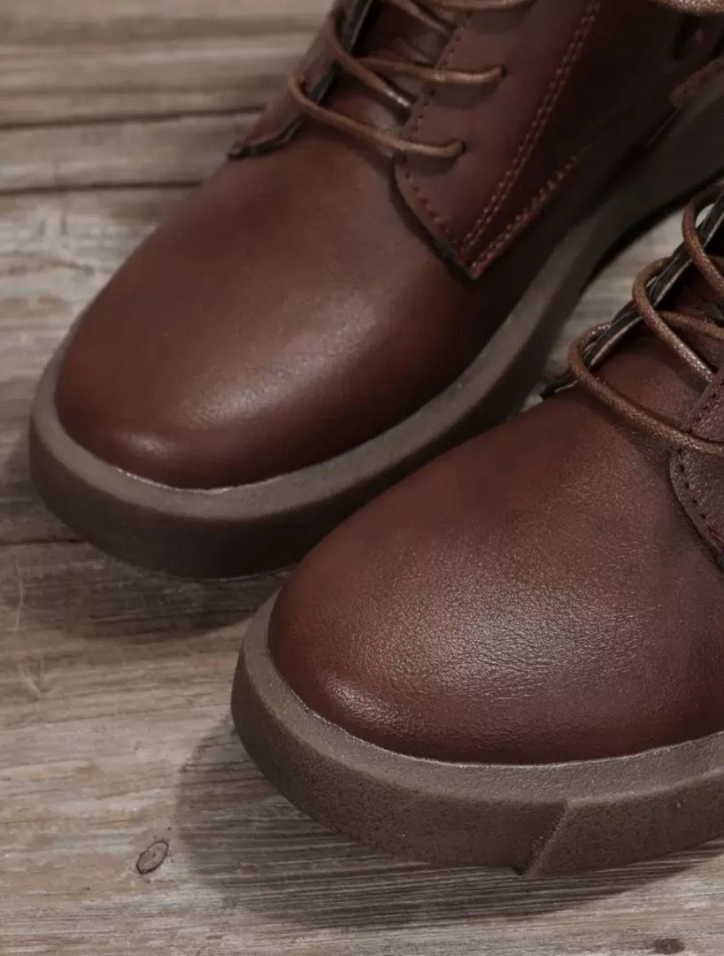 BROWN FASHION BOOTS (Category: Boots) located in Quezon City. Submitted by paulinetyn63243 (Listing ID 1383780942, Image 3). Description: BRAND NEW Never been used Boots Bought from Shein, original good quality SIZE 38 Delivery shouldered by buyer.