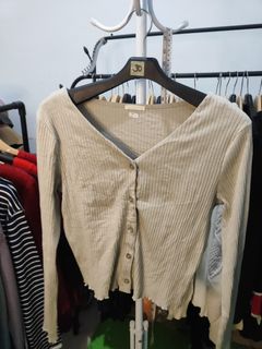 (Kategori: ) berada di . Dikirim oleh naka.store3 (ID iklan 1383807986, Gambar 1). Deskripsi: .