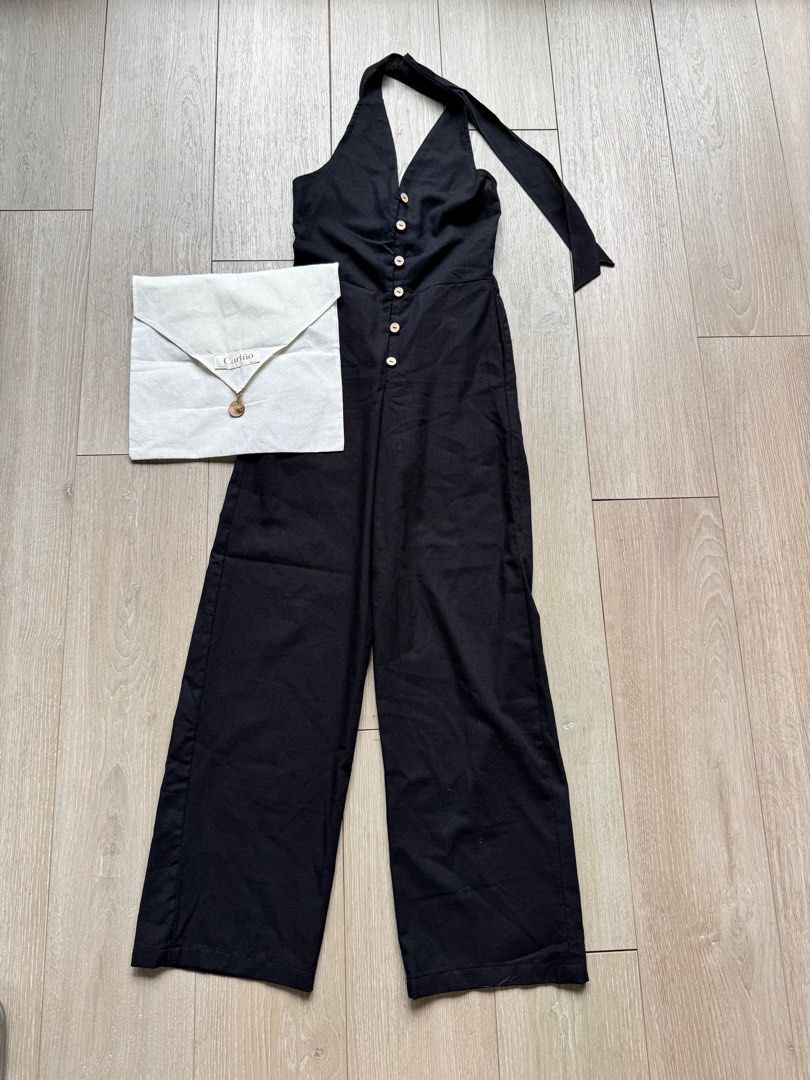 Carino black linen Samara jumpsuit (Category: Jumpsuits) located in San Juan City. Submitted by steffchua (Listing ID 1383804522, Image 2). Description: Used only once Original price ₱3k.