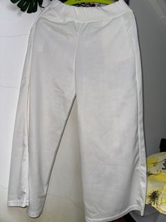 (Kategori: ) berada di . Dikirim oleh army_prelovedid (ID iklan 1383806906, Gambar 1). Deskripsi: .