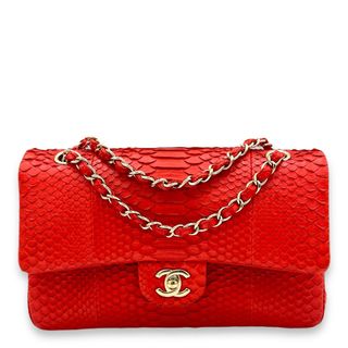(Category: ) located in . Submitted by carousellluxury (Listing ID 1383763069, Image 1). Description: .