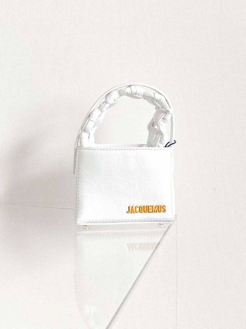 CLEARANCE SALE Jacquemus Le Petit Sac Noeud White Size 12 x IDR 5,99jt