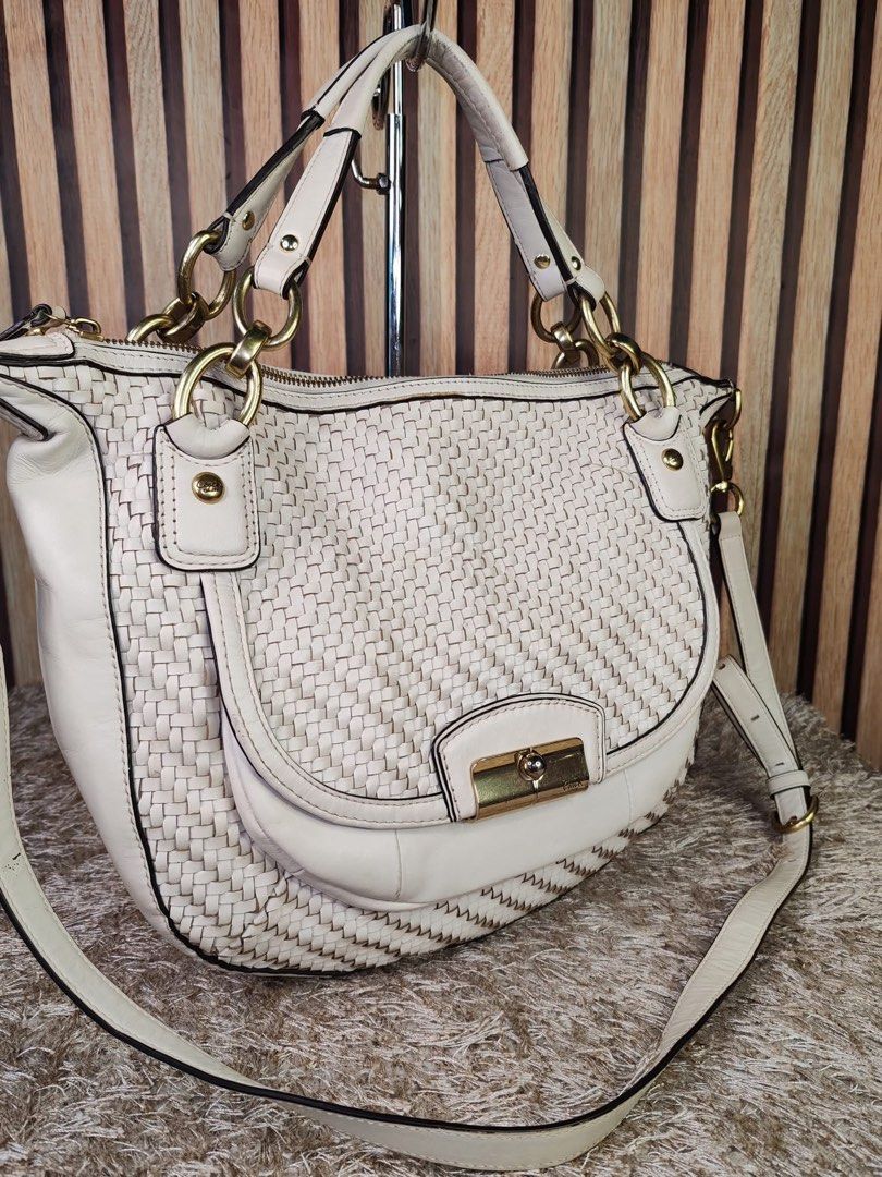COACH Kristin Ivory Woven Bag (Category: Luxury Bags & Wallets) located in Iligan City. Submitted by ileganteph (Listing ID 1383820044, Image 2). Description: Good Condition No major flaws Coach Hardwares With Jelly Tag With Creed.