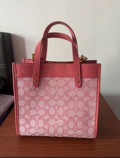 (Category: ) located in . Submitted by mummybaabaa (Listing ID 1383856897, Image 1). Description: .