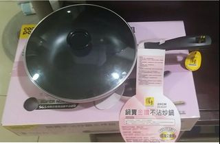 由 andychu6831 (刊登 ID 1383756130，圖片 1) 提交，位於 的 (類別：)，說明：。
