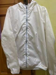 (Kategori: ) berada di . Dikirim oleh tarizl_ (ID iklan 1383783286, Gambar 1). Deskripsi: .