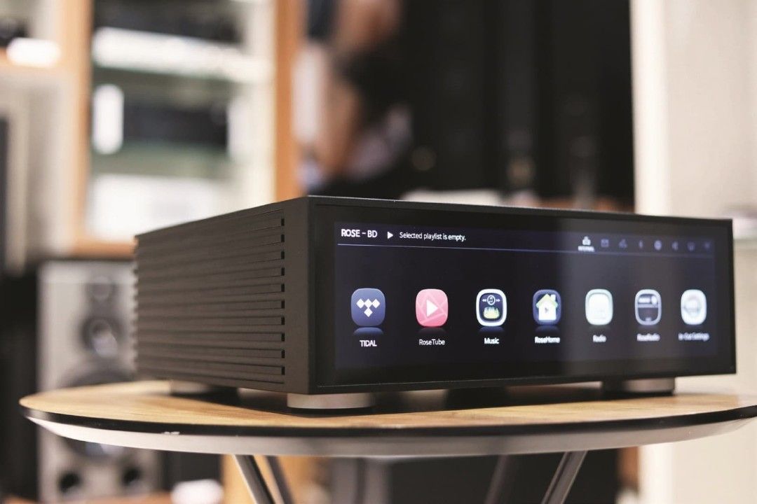 Rose Audio Screen (Display) Advanced Hifi Rose all in one streamer, DAC & amplifier ...