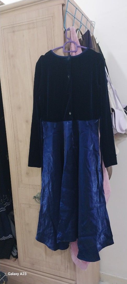 Dress (Category: Babies & Kids Fashion) located in Gombak. Submitted by aishnanadhira (Listing ID 1383712181, Image 2). Description: chat for more info negotiable.