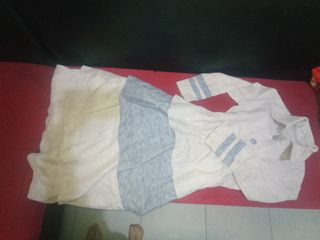 (Kategori: ) berada di . Dikirim oleh cismifara84669 (ID iklan 1383762486, Gambar 1). Deskripsi: .