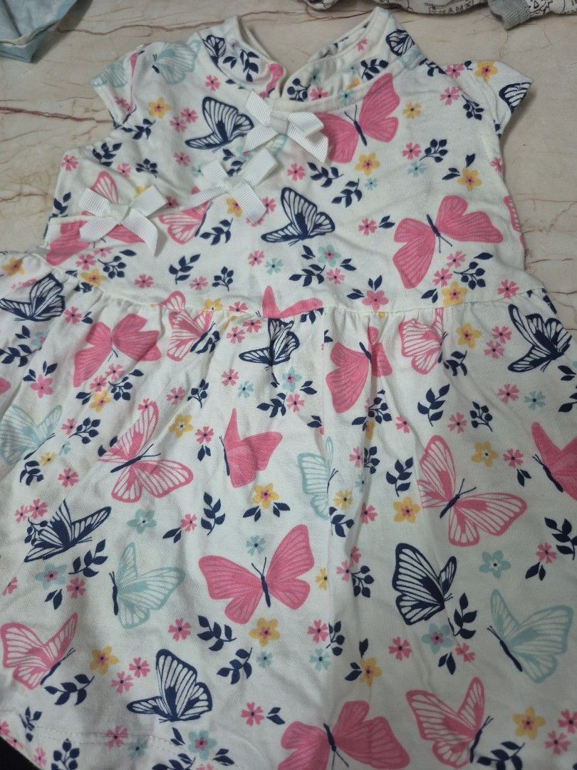 Dress (Category: Babies & Kids Fashion) located in Nusajaya. Submitted by prelovedbabyonboard (Listing ID 1383815536, Image 1). Description: 6m-12m No fussy mom ❤️ Pickup BBU,JB.