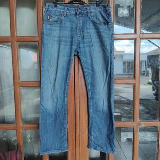 (Kategori: ) berada di . Dikirim oleh royke_weley (ID iklan 1383789032, Gambar 1). Deskripsi: .