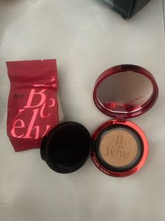 (Category: ) located in . Submitted by jsboutiquexx (Listing ID 1383665714, Image 1). Description: .
