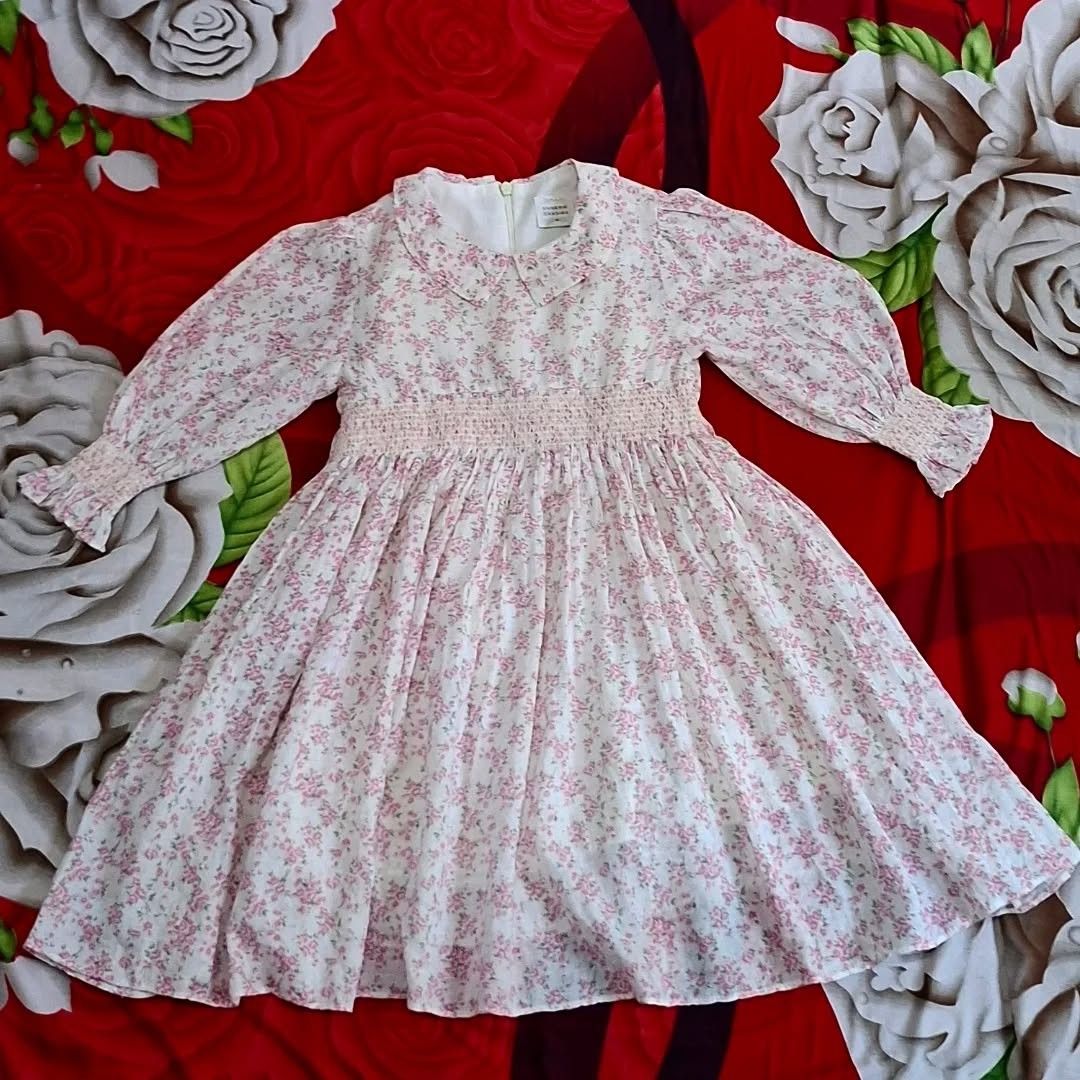 Eugenie Candies dress smocked not bebedepino Sarah louise gaun moimoln blue dog pancoat burberry polo Ralph Laurent vest rajut kepang,dress katbol,Anne Shirley,tartine et chocolate,Mezzo piano,Shirley temple,tykes,vintage (Kategori: 1 hingga 3 tahun) berada di Bandarlampung. Dikirim oleh jevana7 (ID iklan 1383825891, Gambar 2). Deskripsi: Eugenie Candies Made korea Size M usia 3-4 THN ld 60 p 59 co by oren + adm nego sadis no respon Link Oren ada