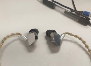 （分類：）位於 。 由 aerobdh 提交（商品編號 1383822411，圖片 1）。簡介： 。