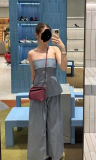 (Category: ) located in . Submitted by plsbuymyclothesplz (Listing ID 1383809563, Image 1). Description: .