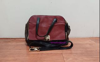 (Kategori: ) berada di . Dikirim oleh tamimungil (ID iklan 1383677676, Gambar 1). Deskripsi: .