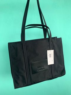 (Kategori: ) berada di . Dikirim oleh laspaccios (ID iklan 1383856085, Gambar 1). Deskripsi: .