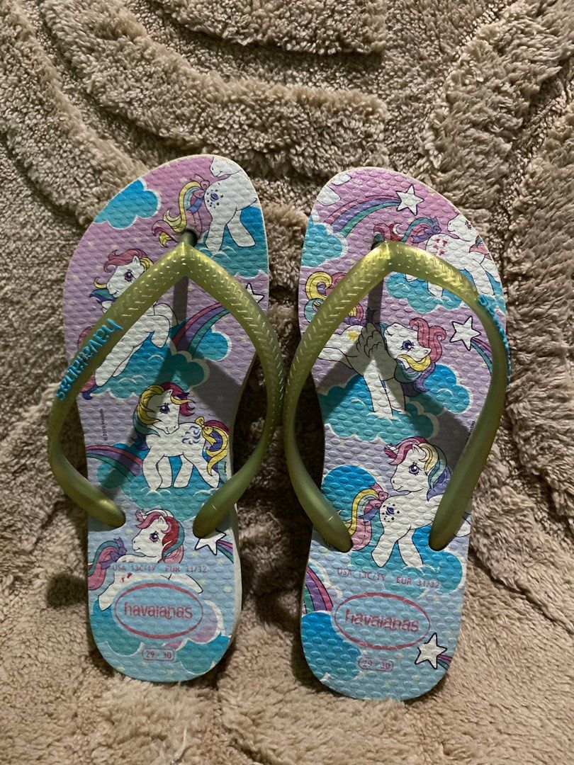 HAVAIANAS SLIPPER for Kids(29-30) (Category: Babies & Kids Fashion) located in General Santos City (Dadiangas). Submitted by decluttermommmah (Listing ID 1383750992, Image 3). Description: Havaianas slippers for kids girl Size 29-30.
