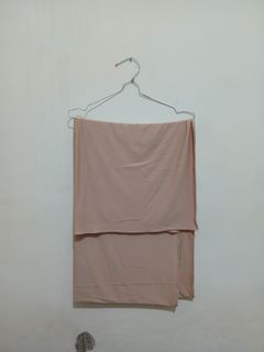 (Kategori: ) berada di . Dikirim oleh dindaael12 (ID iklan 1383803989, Gambar 1). Deskripsi: .