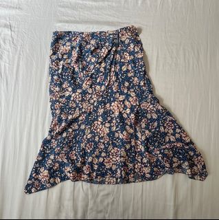 (Category: ) located in . Submitted by venumbean (Listing ID 1383746203, Image 1). Description: .
