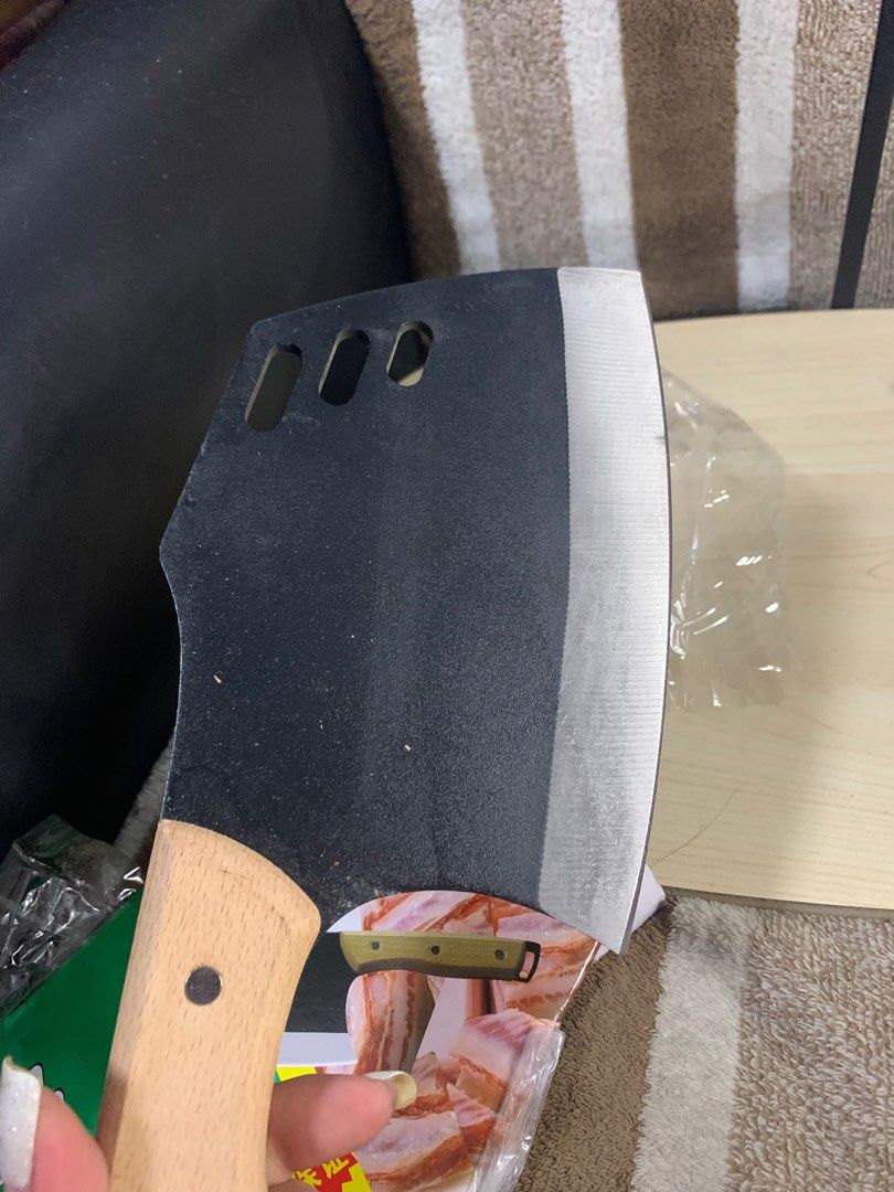 Japan brand meat kitchen knife (Category: Knives & Chopping Boards) located in Cabanatuan. Submitted by mjluxxejapan (Listing ID 1383716380, Image 3). Description: Fixed price Bnew cond made in japan may marking all details posted approx 9”x5” matalim antibay heavy duty material useful Tlaga to s mga karne at buto2 n meat .