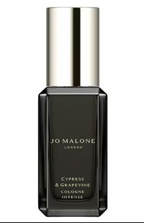 (Category: ) located in . Submitted by perfumessouq (Listing ID 1383808670, Image 1). Description: .