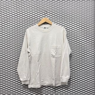 (Kategori: ) berada di . Dikirim oleh obey.sneakers (ID iklan 1383804238, Gambar 1). Deskripsi: .