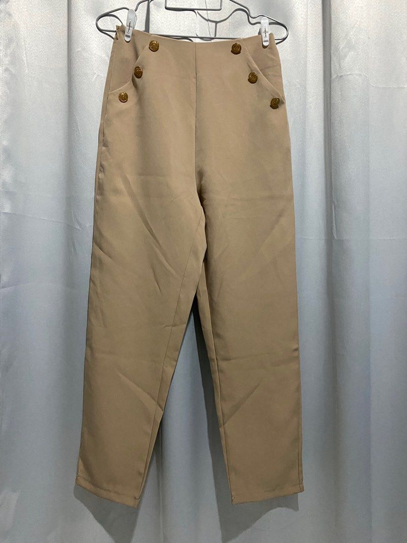 Khaki Trouser/Office Pants Straight Cut (Category: Other Bottoms) located in Bacoor. Submitted by zelswardrobe (Listing ID 1383703808, Image 1). Description: ❕ •never been used •color may vary due to lighting •no ww •waist: 26 •not see through rfs: decluttering Mode of payment: Gcash (payment first) .