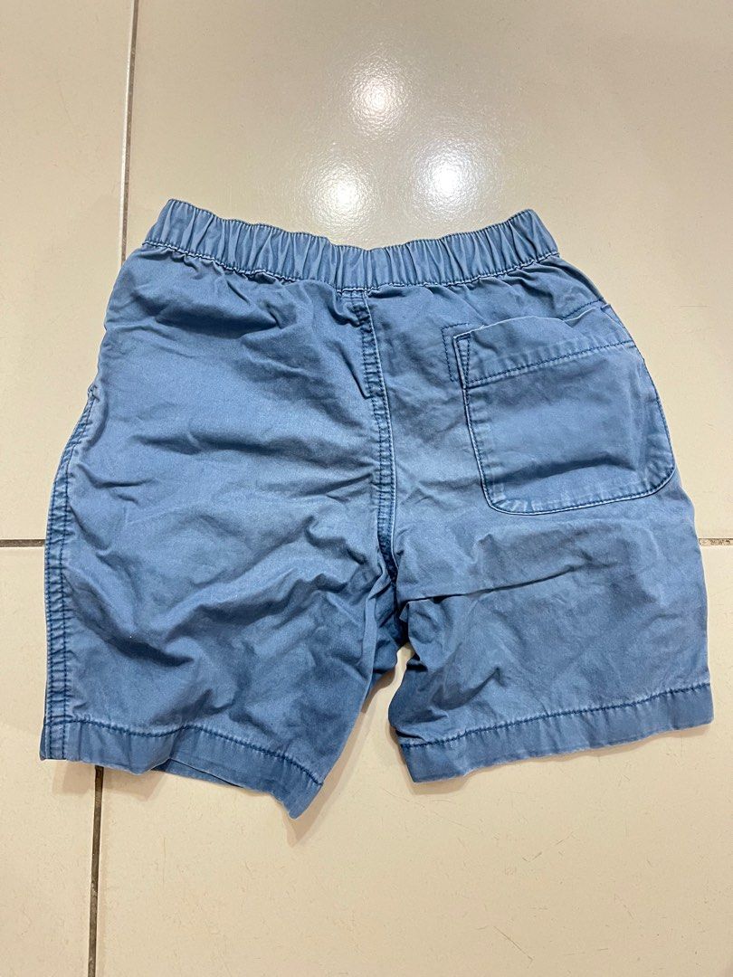 由 imstacygirl (刊登 ID 1383778028，圖片 2) 提交，位於 新北市 (New Taipei) 的 lativ藍色男童短褲 (類別：嬰兒及兒童流行時尚)，說明：。