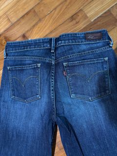 (Category: ) located in . Submitted by nmt2005123 (Listing ID 1383733154, Image 1). Description: .