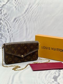 (Category: ) located in . Submitted by redrabbitluxury (Listing ID 1383777850, Image 1). Description: .