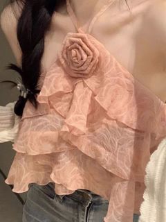 Made in Thailand Beige Rose Halter Top 泰國製玫瑰花杏色入膊上衣 🌹64233214679554110