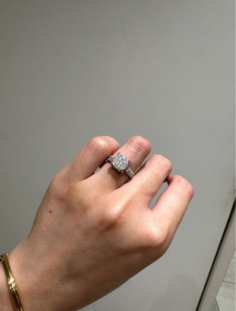 Manila Diamond Studio 14K White Gold Round Shape with Diamonds Ring (Category: Rings) located in San Juan City. Submitted by sellingforless__ (Listing ID 1383732645, Image 3). Description: 0.45 cts/ 14K White Gold/ R650 Size 4 Complete w/ cert from Manila Diamond Studio Bought last July 29, 2024 from MDS Megamall.