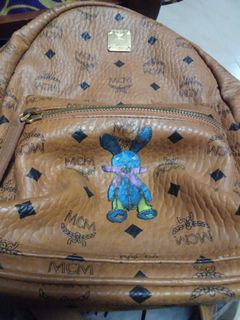 (Category: ) located in . Submitted by shoppingqueen23456 (Listing ID 1383813871, Image 1). Description: .