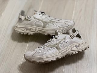（分類：）位於 。 由 lhsforest 提交（商品編號 1383802571，圖片 1）。簡介： 。