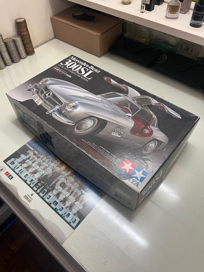 Model Car Kits (Category: Vehicle & Diecast Models) located in Manila. Submitted by guestbh (Listing ID 1383802226, Image 3). Description: Tamiya 300SL - 1500 Tamiya SLR Mclaren - 1000 Aoshima Pagani Huayra - 2500.