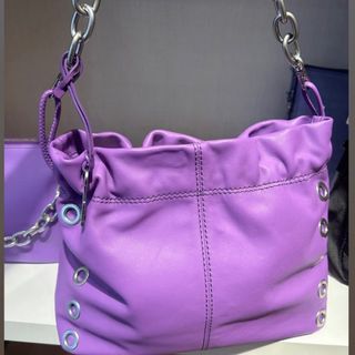 (Kategori: ) berada di . Dikirim oleh gobuyme_id (ID iklan 1383673267, Gambar 1). Deskripsi: .