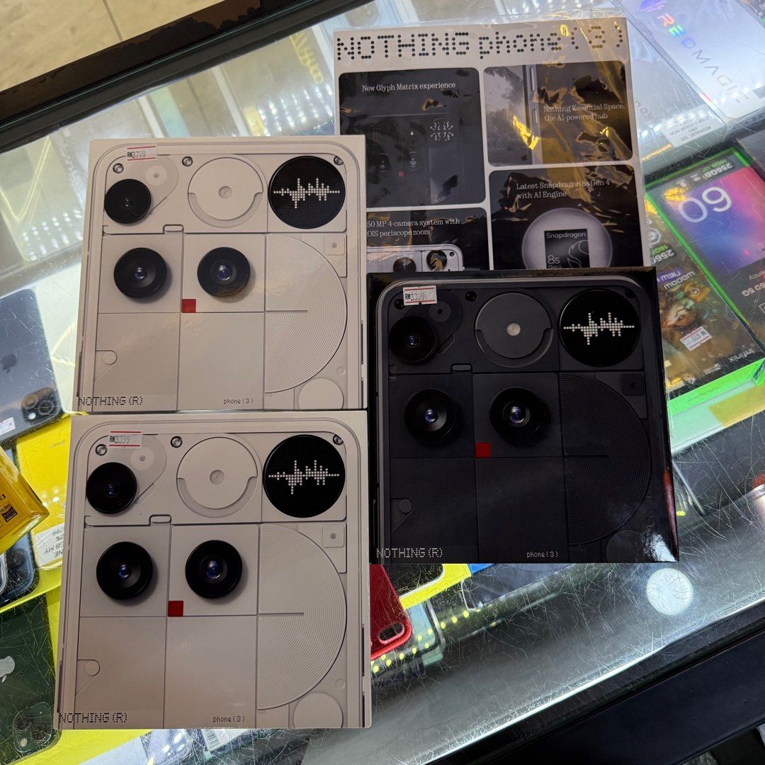 Nothing Phone 3 256GB Black (Category: Nothing) located in Kuala Lumpur. Submitted by smarttelgadget (Listing ID 1383770881, Image 1). Description: NOTHING PHONE (3) NEW MYSET SEALBOX 12+256GB RM2969 16+512GB RM3699 1 YEAR NOTHING MSIA WARRANTY SELF PICK UP PLAZA LOWYAT UG LOT 22-23 0162095269 POSTAGE GRAB LALAMOVE.