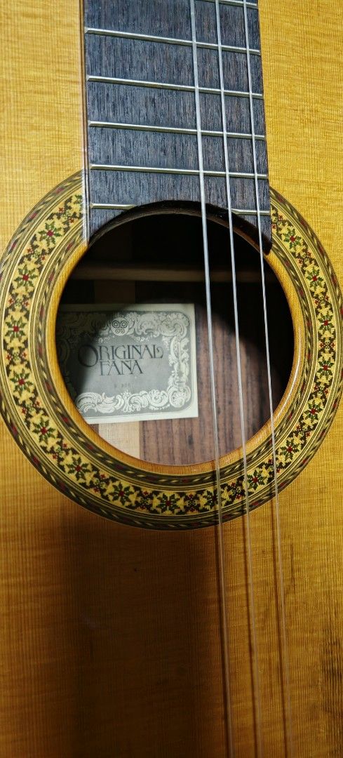 Orignal fana s300 classical guitar (Category: Musical Instruments) located in Paranaque City. Submitted by tegtegs (Listing ID 1383726065, Image 3). Description: Fana s300 classical guitar 15k only With hardcase With minor dents and scratches only 👌Straight neck 👌Lagyan ko ng bagong ordinary nylon strings 👍Payment thru cash, bank transfer, gcash or in any remittance center 🚚We do shipping👍via lalamove,speedy, toktok and grab ✈️🚢🚆We also sh