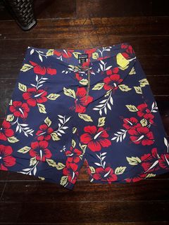 (Category: ) located in . Submitted by lattethrift21 (Listing ID 1383792883, Image 1). Description: .