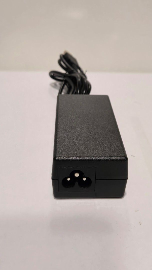 PC Square end power adaptor63227226005890111
